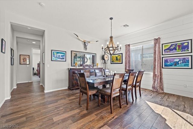 7100 Via Campanile Avenue, Las Vegas, NV 89131