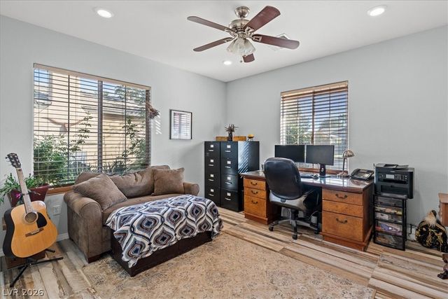 7100 Via Campanile Avenue, Las Vegas, NV 89131