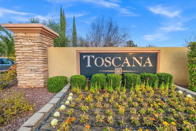 7100 Via Campanile Avenue, Las Vegas, NV 89131