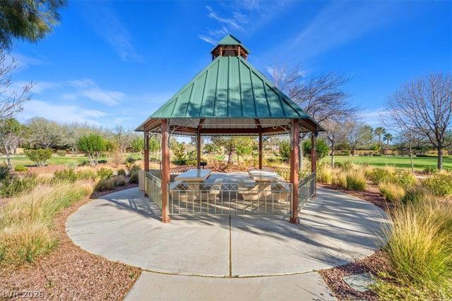 7100 Via Campanile Avenue, Las Vegas, NV 89131