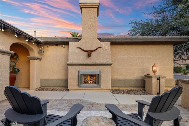 7100 Via Campanile Avenue, Las Vegas, NV 89131