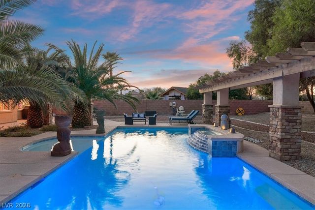 7100 Via Campanile Avenue, Las Vegas, NV 89131