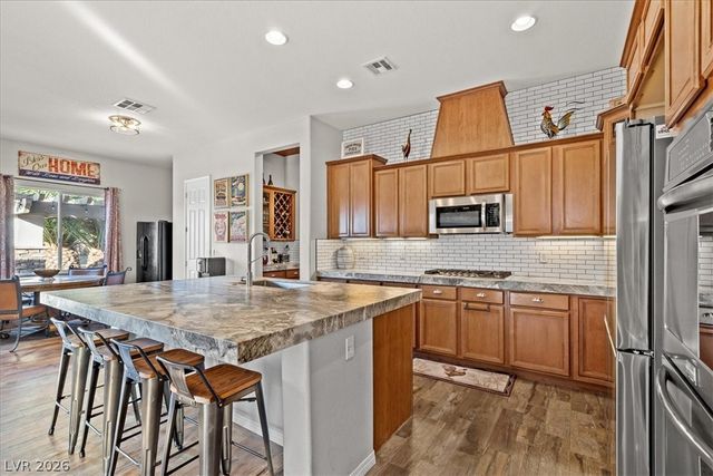 7100 Via Campanile Avenue, Las Vegas, NV 89131