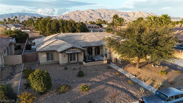 7100 Via Campanile Avenue, Las Vegas, NV 89131