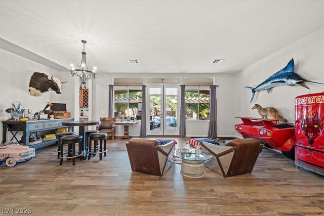 7100 Via Campanile Avenue, Las Vegas, NV 89131