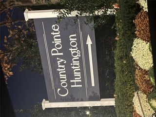 1807 Townhome Way 1, Huntington Station, NY 11746