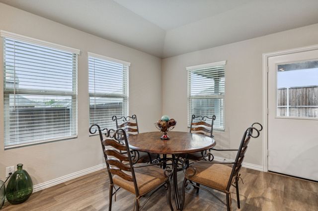 263 Hawthorn Drive, Lavon, TX 75166