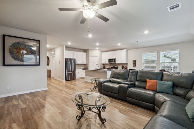 263 Hawthorn Drive, Lavon, TX 75166
