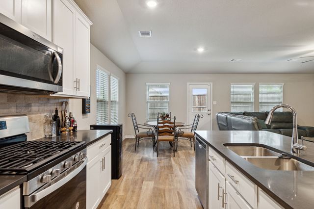 263 Hawthorn Drive, Lavon, TX 75166