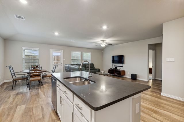 263 Hawthorn Drive, Lavon, TX 75166