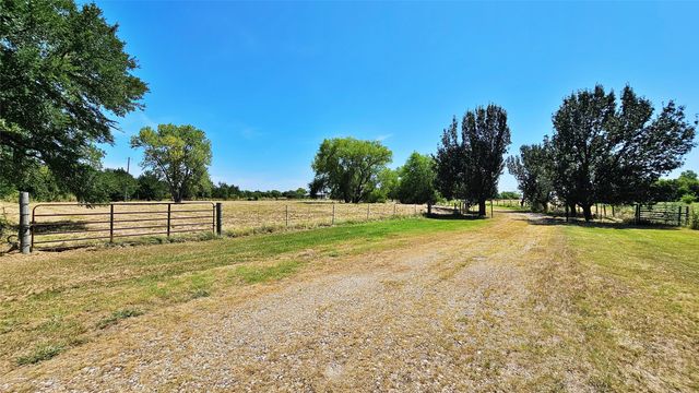 2247 County Road 2130, Greenville, TX 75402