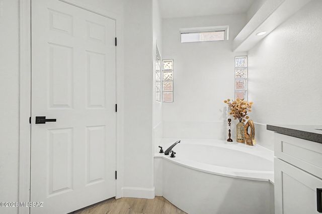 63838 E Whispering Tree Lane, Tucson, AZ 85739