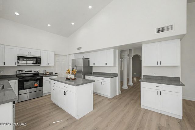63838 E Whispering Tree Lane, Tucson, AZ 85739
