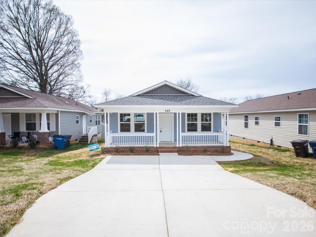 540 Broadway Court, Statesville, NC 28677