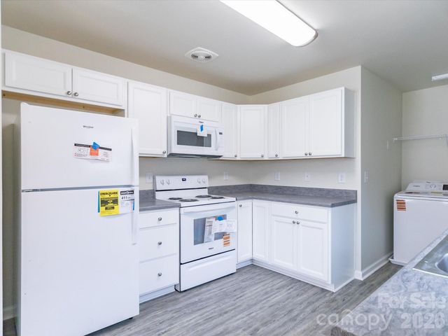 540 Broadway Court, Statesville, NC 28677