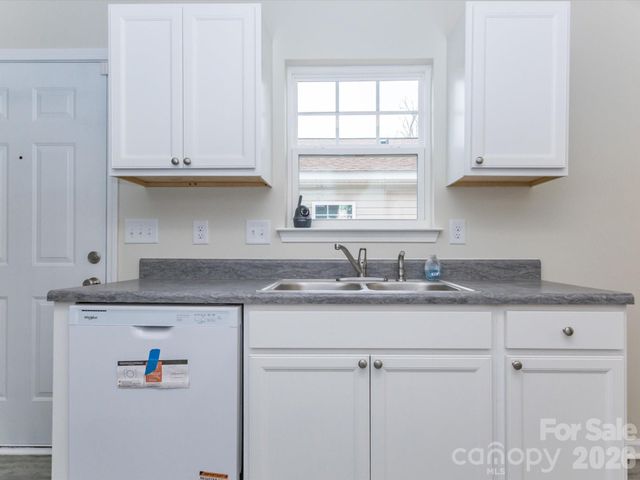 540 Broadway Court, Statesville, NC 28677