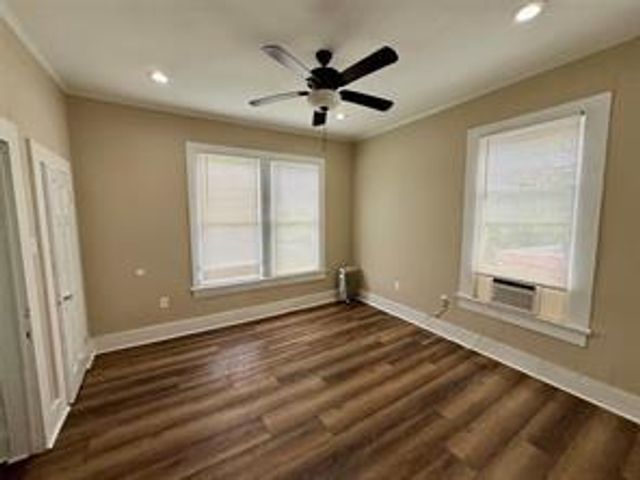 1403 14th Street 4, Huntsville, TX 77340