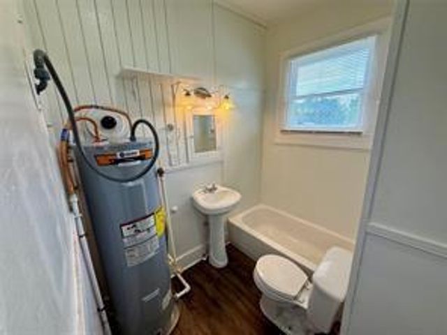 1403 14th Street 4, Huntsville, TX 77340