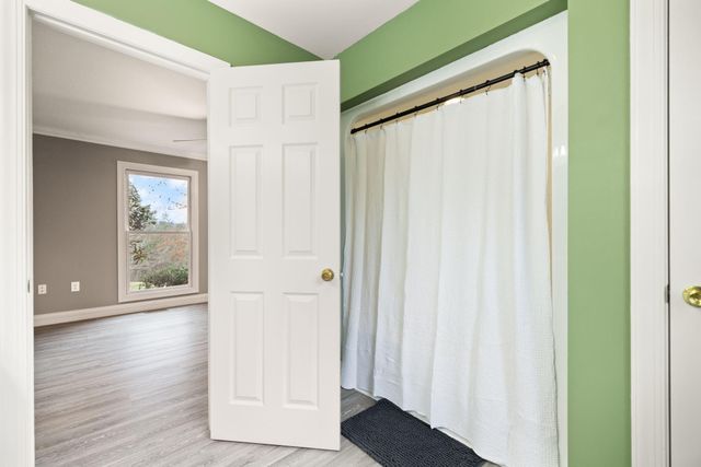 144 Ky-1809, Bryants Store, KY 40921