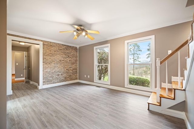 144 Ky-1809, Bryants Store, KY 40921