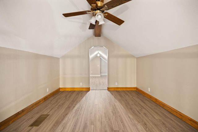 144 Ky-1809, Bryants Store, KY 40921