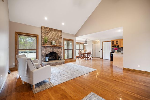 144 Ky-1809, Bryants Store, KY 40921