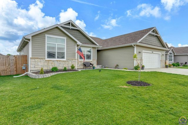 3319 SW 44th St, Topeka, KS 66610
