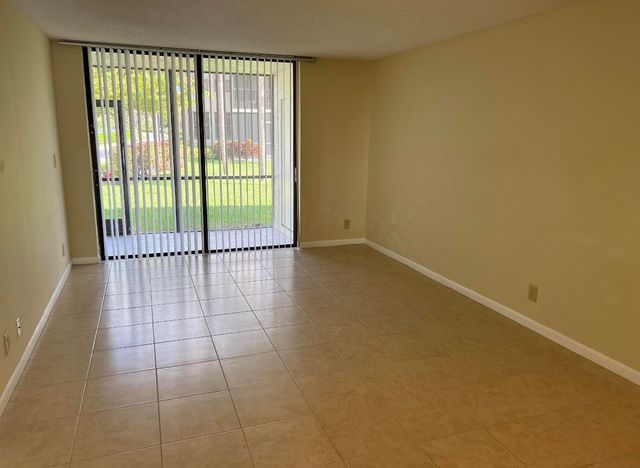 1256 S Military Trail 911, Deerfield Beach, FL 33442