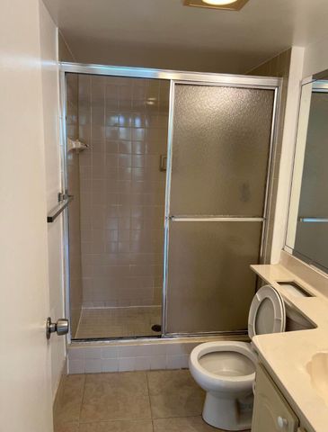 1256 S Military Trail 911, Deerfield Beach, FL 33442