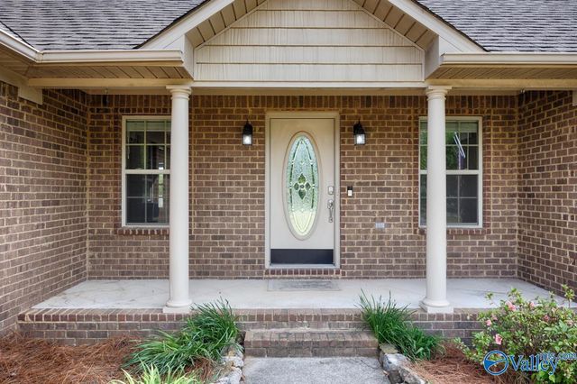 120 Hubert Road, New Market, AL 35761