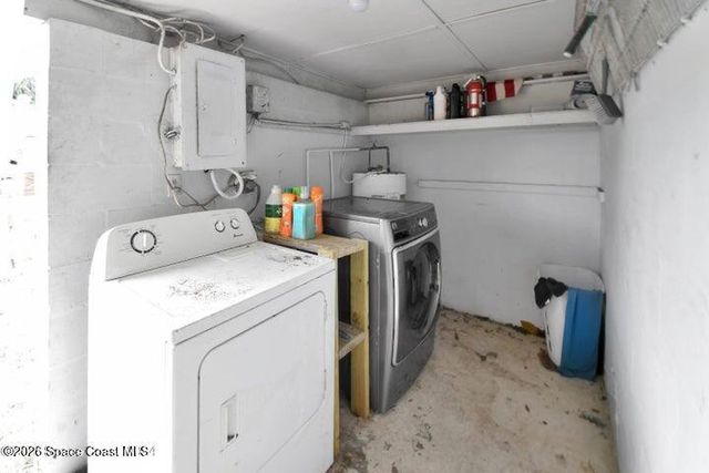 77 Georgia Avenue, Merritt Island, FL 32953