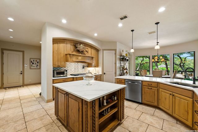 22910 Fossil Peak, San Antonio, TX 78261