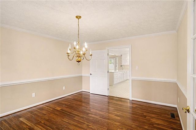 8566 Shoreline Drive, Jonesboro, GA 30236