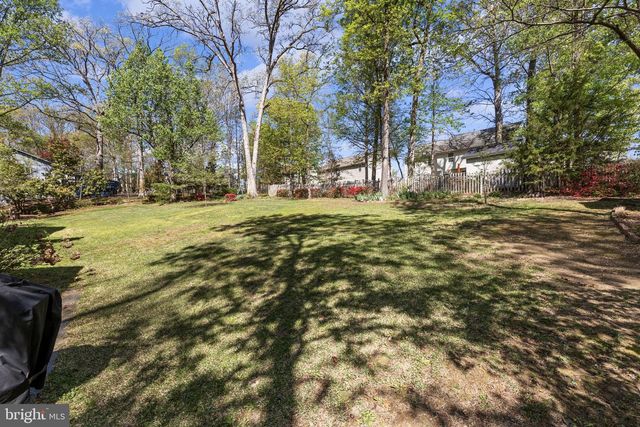 113 POPLAR DR, Fredericksburg, VA 22401