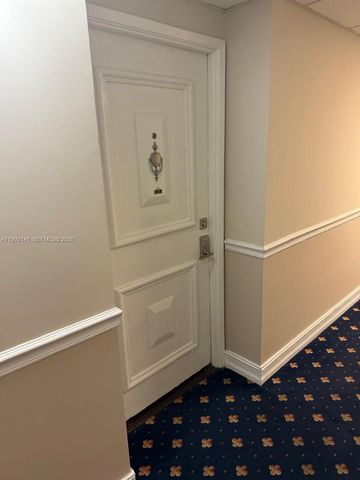 5005 Collins Ave 1525, Miami Beach, FL 33140