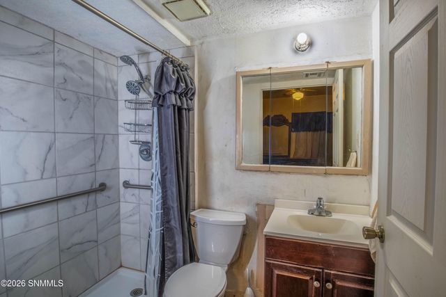 700 Newcomb Street, Las Cruces, NM 88005