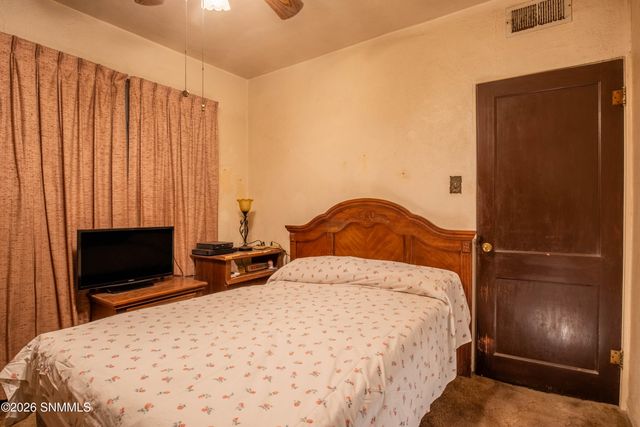 700 Newcomb Street, Las Cruces, NM 88005