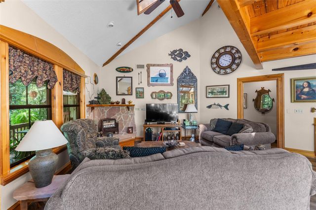 7818 Red Bay Circle, Magnolia, TX 77354