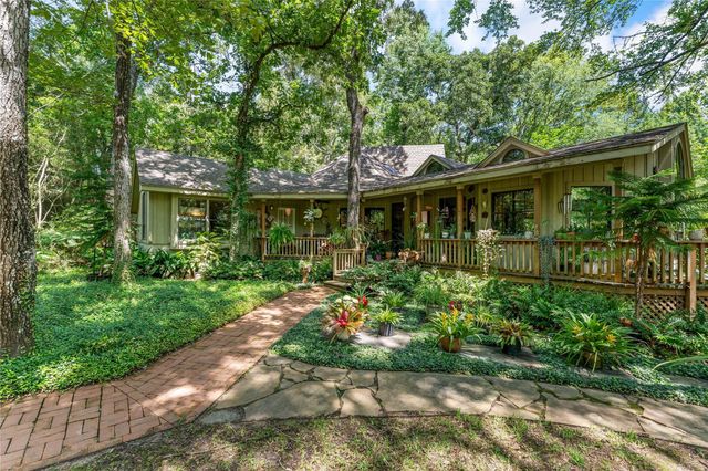 7818 Red Bay Circle, Magnolia, TX 77354