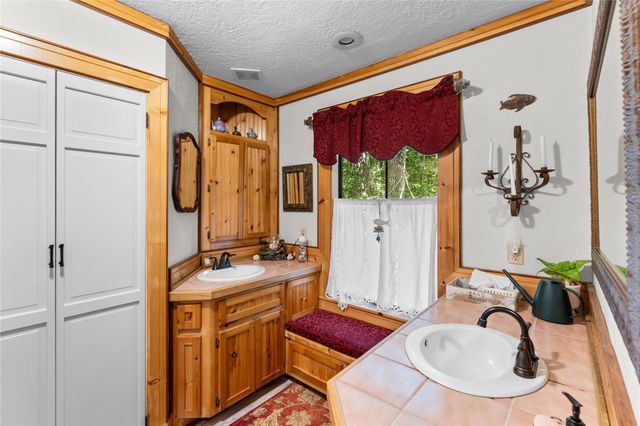 7818 Red Bay Circle, Magnolia, TX 77354