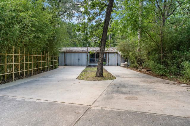 7818 Red Bay Circle, Magnolia, TX 77354