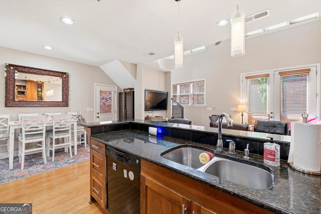 118 Ruth Drive 520, Athens, GA 30601