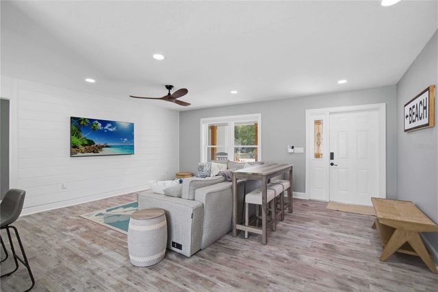 920 68TH STREET NW, Bradenton, FL 34209