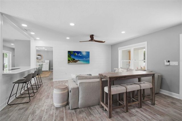 920 68TH STREET NW, Bradenton, FL 34209