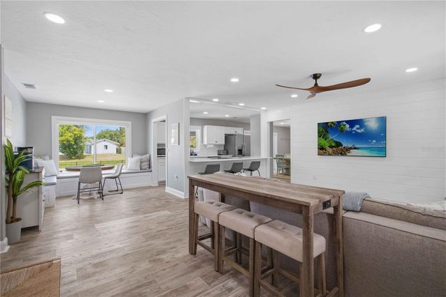 920 68TH STREET NW, Bradenton, FL 34209