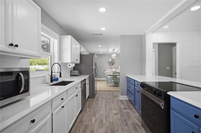920 68TH STREET NW, Bradenton, FL 34209