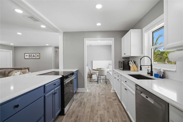 920 68TH STREET NW, Bradenton, FL 34209
