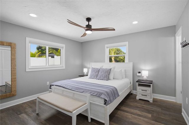 920 68TH STREET NW, Bradenton, FL 34209