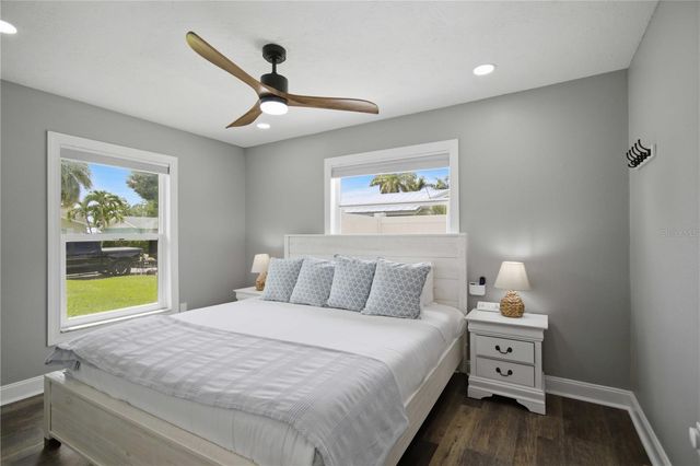 920 68TH STREET NW, Bradenton, FL 34209