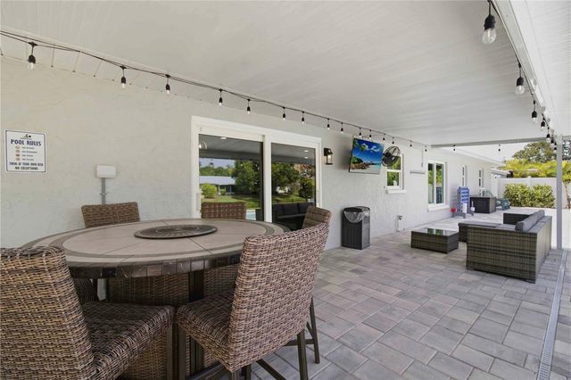 920 68TH STREET NW, Bradenton, FL 34209